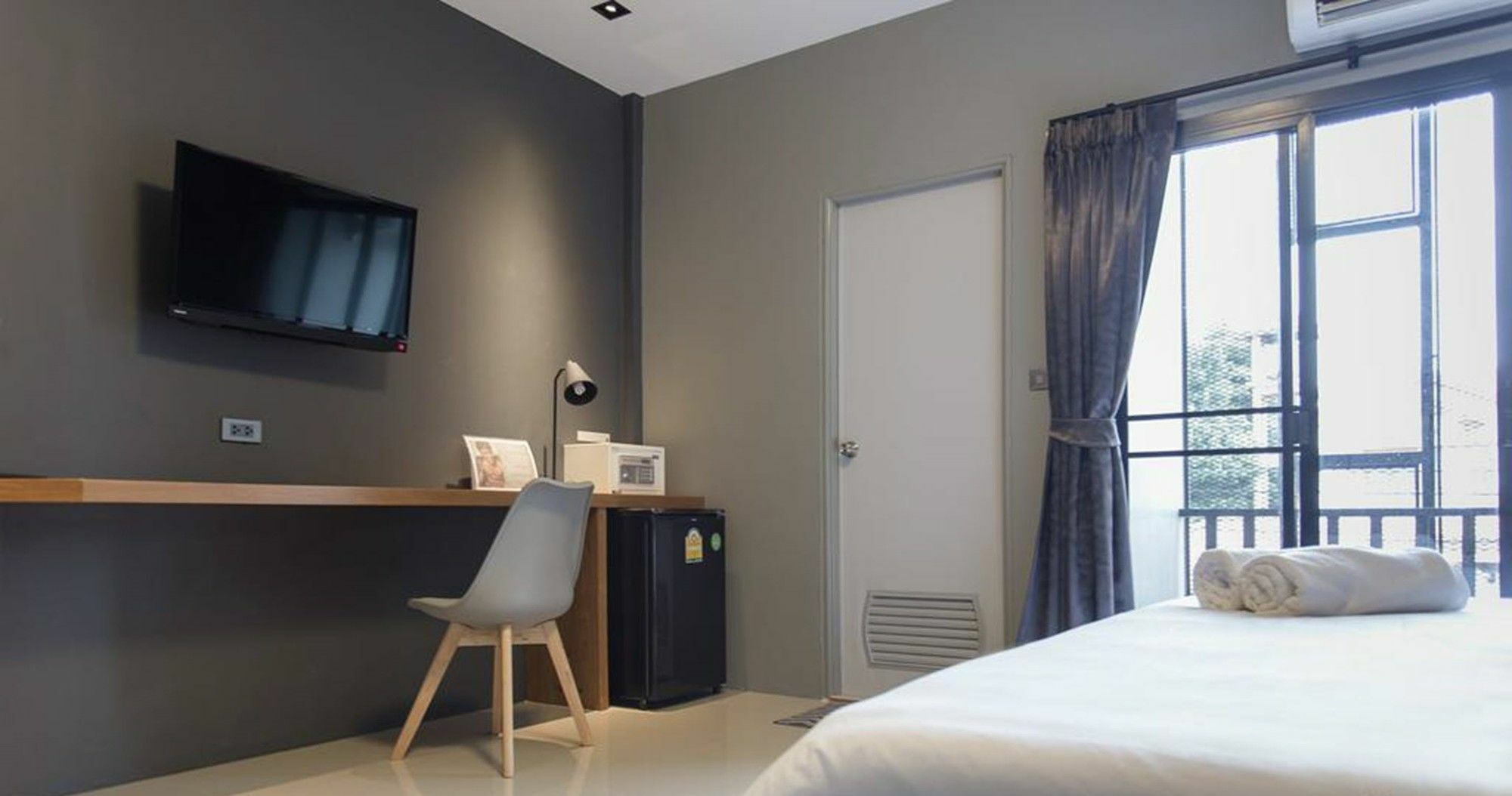 فندق Dent Station Resident Phuket المظهر الخارجي الصورة